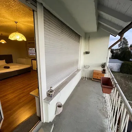 In Apartmán *